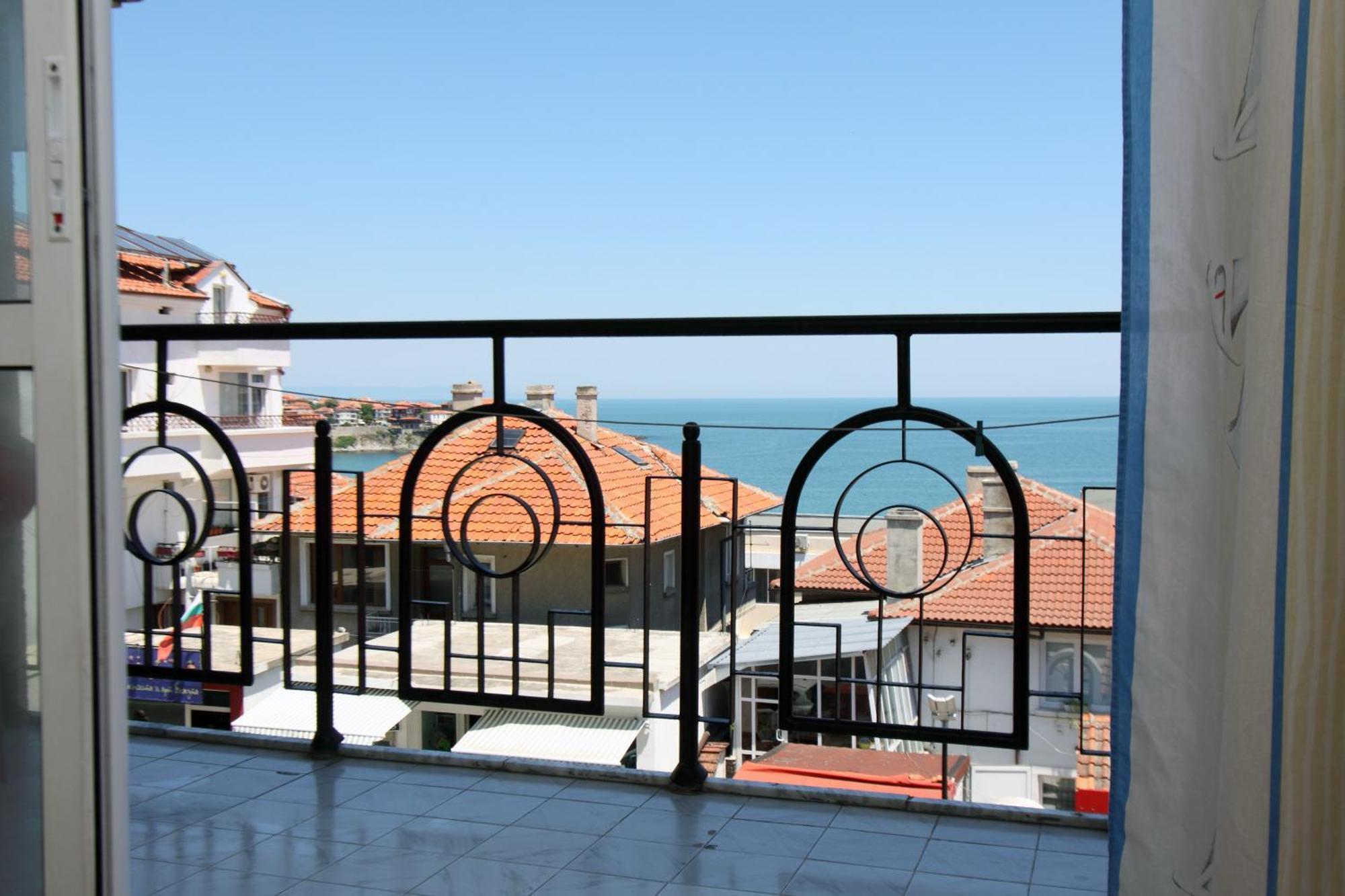 Family Hotel Verona Sozopol Ngoại thất bức ảnh